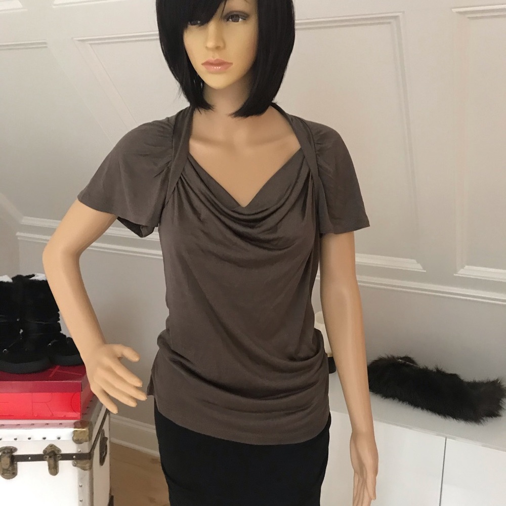 Banana Republic Short Sleeved Top. Size S. NWT